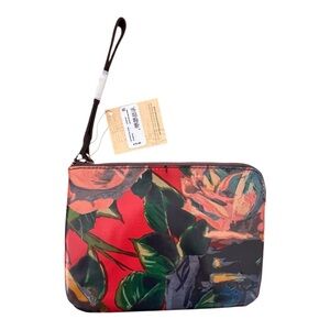 Patricia Nash NWT Gorgeous Cassini Winter Bloom Leather Handcrafted Wristlet